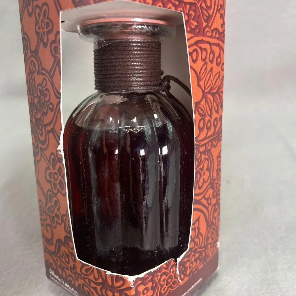 Pier 1 Imports Reed Diffuser Asian Spice Discontinued Fragrance 10oz NOS 2016